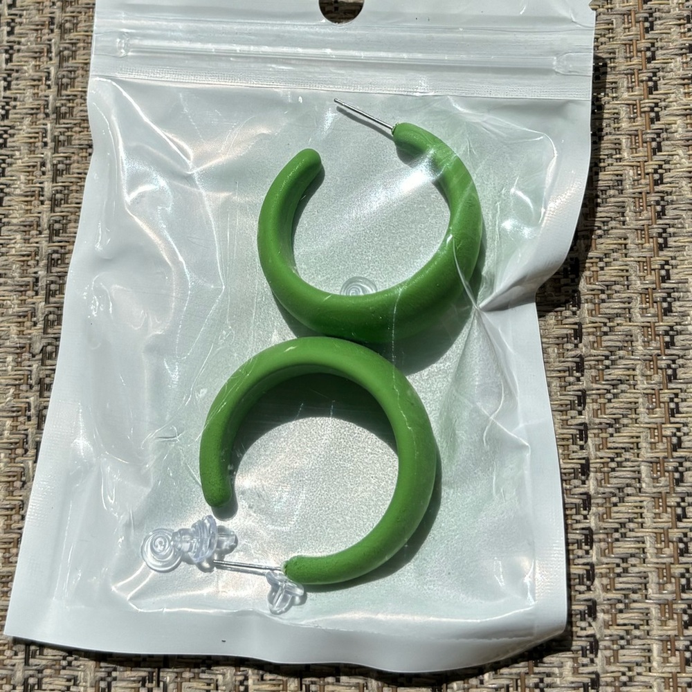 Green Hoops - Picture 2 of 2